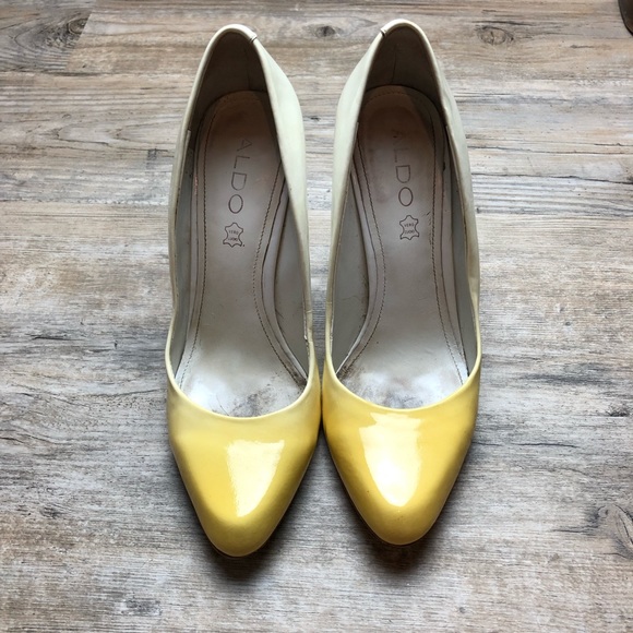 Aldo Shoes - Aldo yellow ombré round toe heels pump